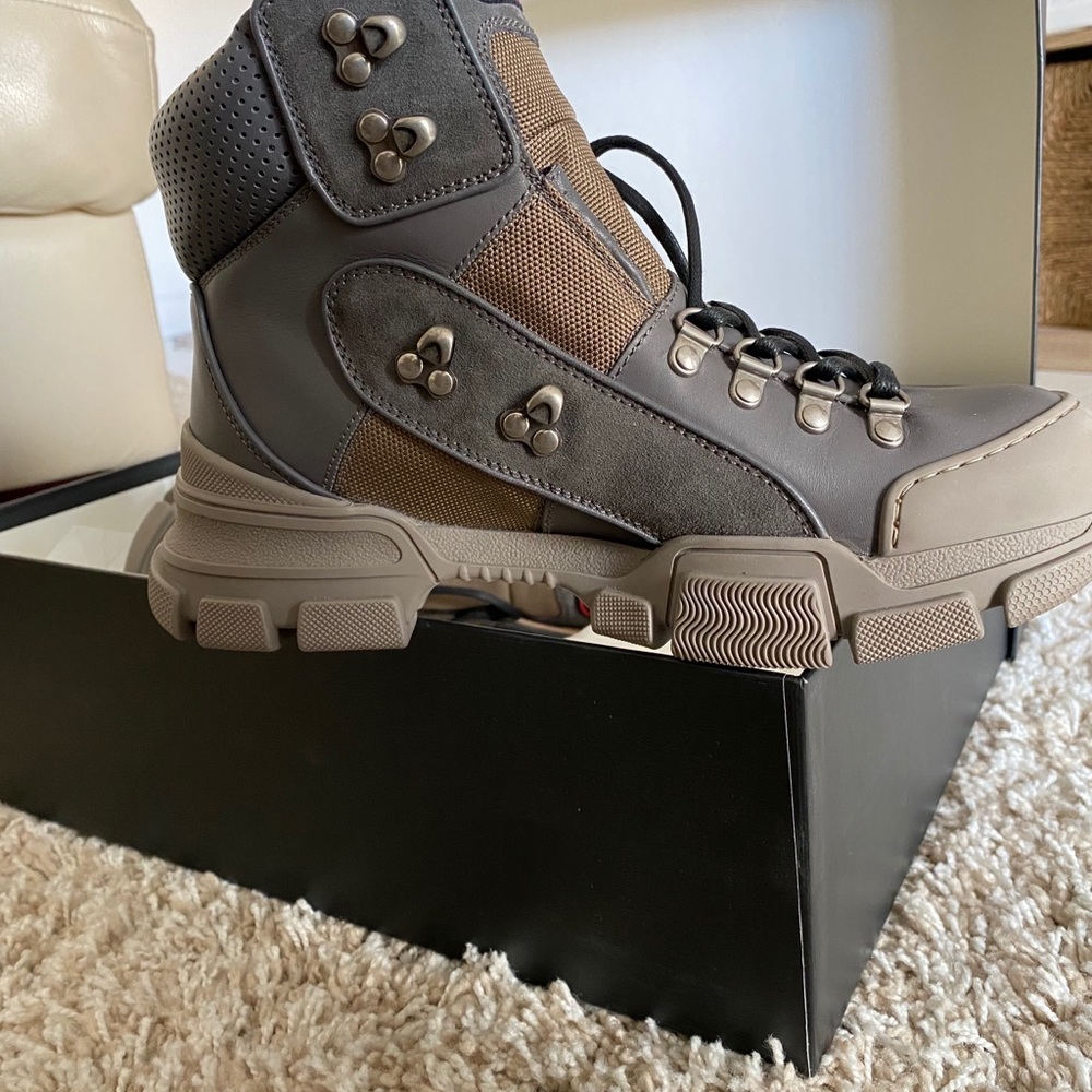 Gucci - Picture 6 of 11
